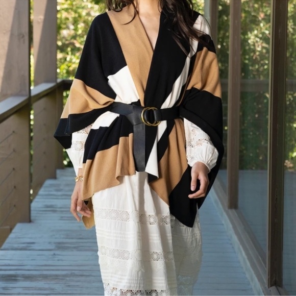 PARRISH LA Stevie Poncho Size OSFM NWT - Picture 1 of 15
